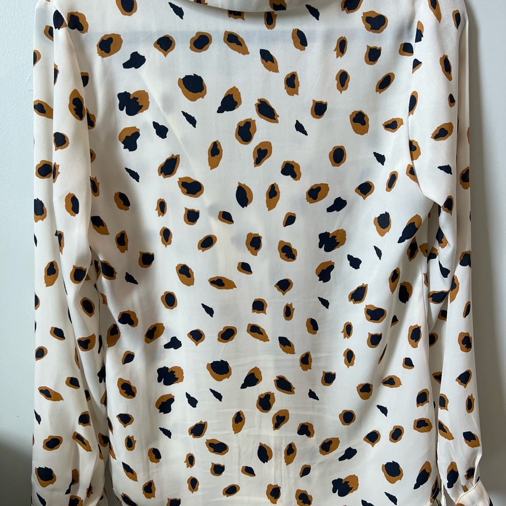 Print Signature Blouse - Picture 4 of 4